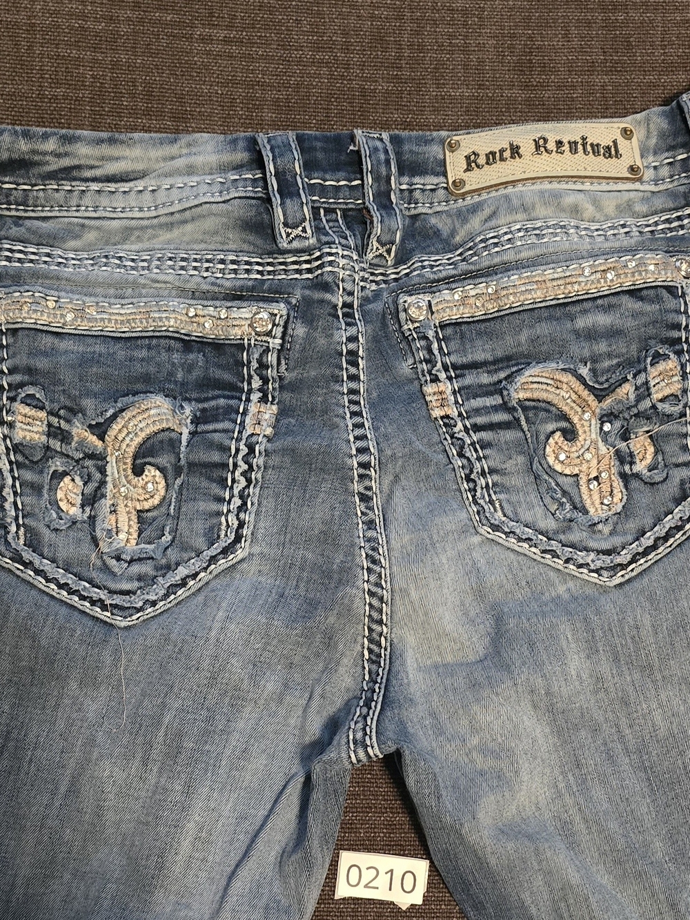Rock Revival Nancy Women's  Straight Jeans with Embroidered Back Pockets size 32